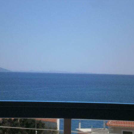 Seaview Self Catering Apartment - Helen No 1 シロピカド エクステリア 写真