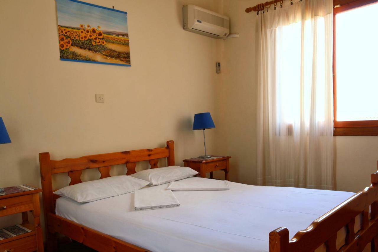 Seaview Self Catering Apartment - Helen No 1 シロピカド エクステリア 写真