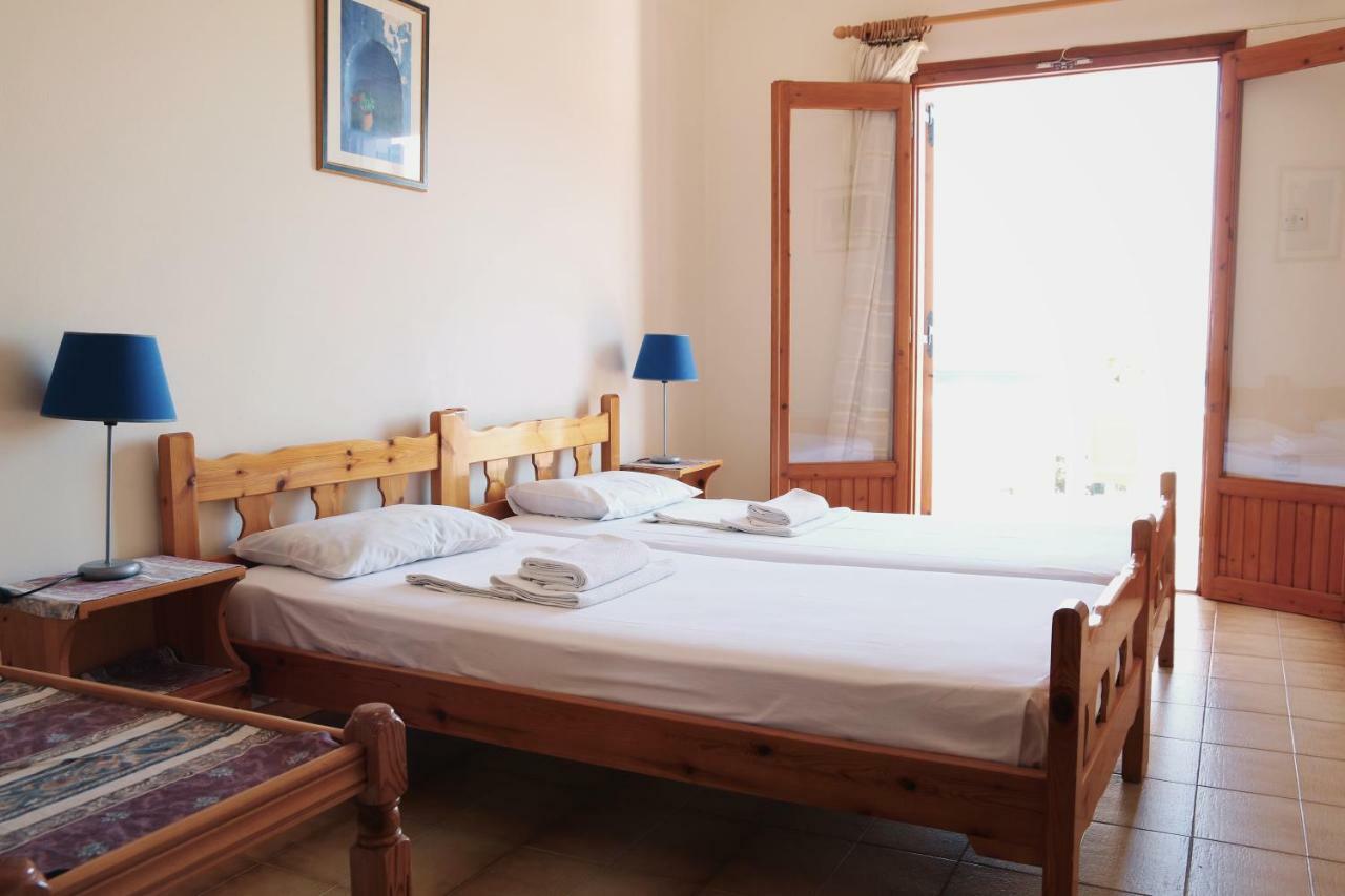 Seaview Self Catering Apartment - Helen No 1 シロピカド エクステリア 写真